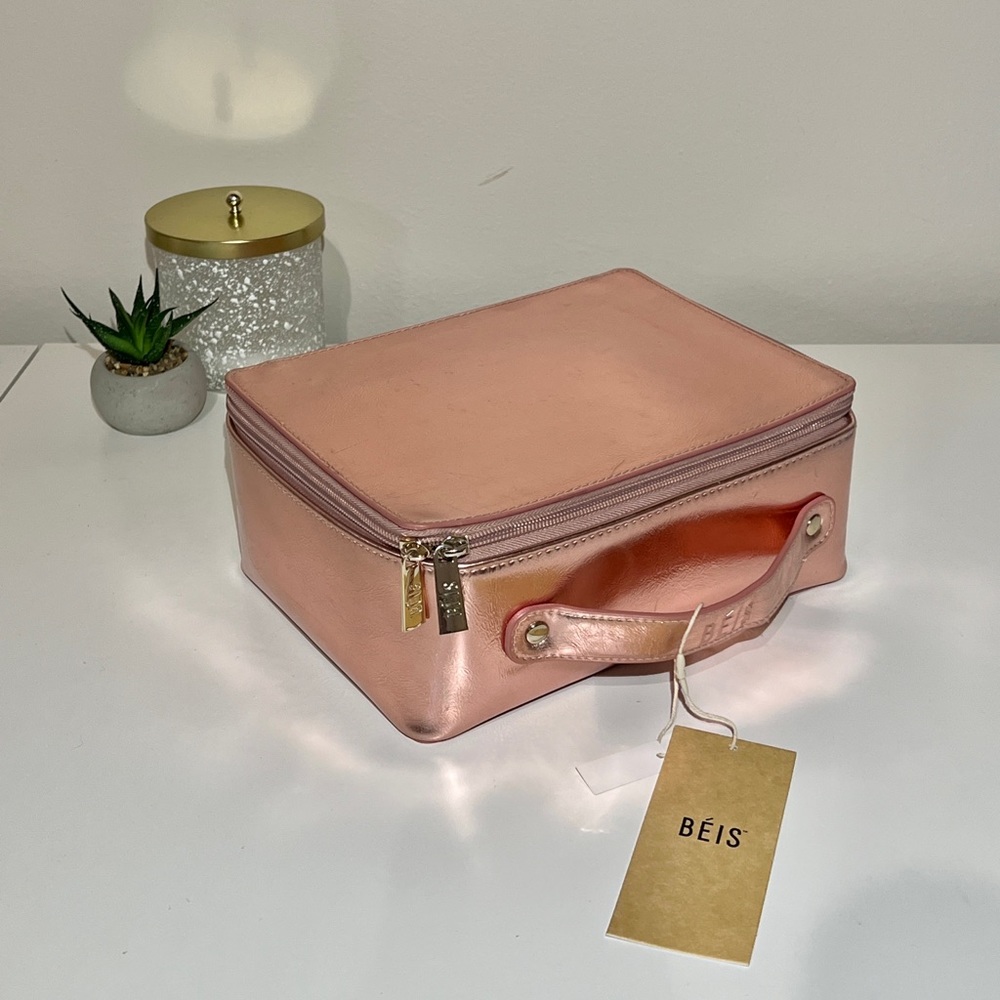 BÉIS The Cosmetic Case in Metallic Pink - Great Condition all accessories & tags
